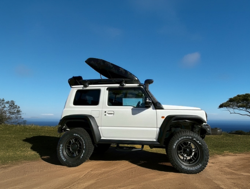 White Jimny