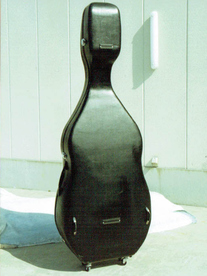 Production result: display case sculpture